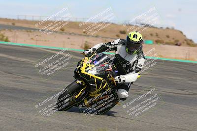 media/Oct-15-2022-TrackXperience (Sat) [[8f70b8b0be]]/Group 2/session 4 turn 1/